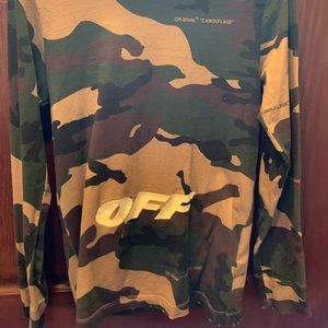 Off-white shirt with tags